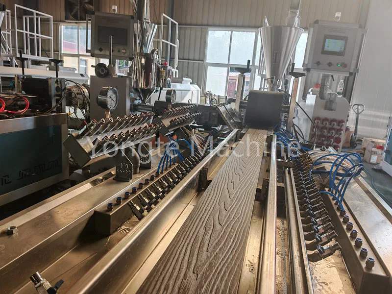 Komplet sæt WPC Making Line