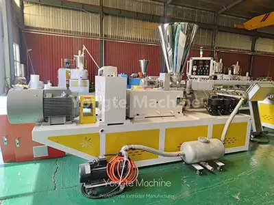 65/132 WPC door profile conical twin screw extruder