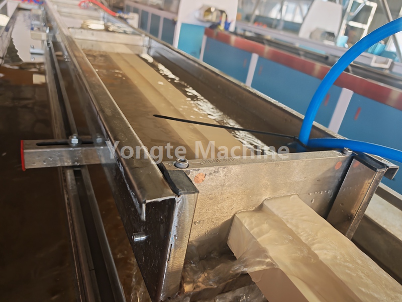 PVC WPC dørprofil maskine